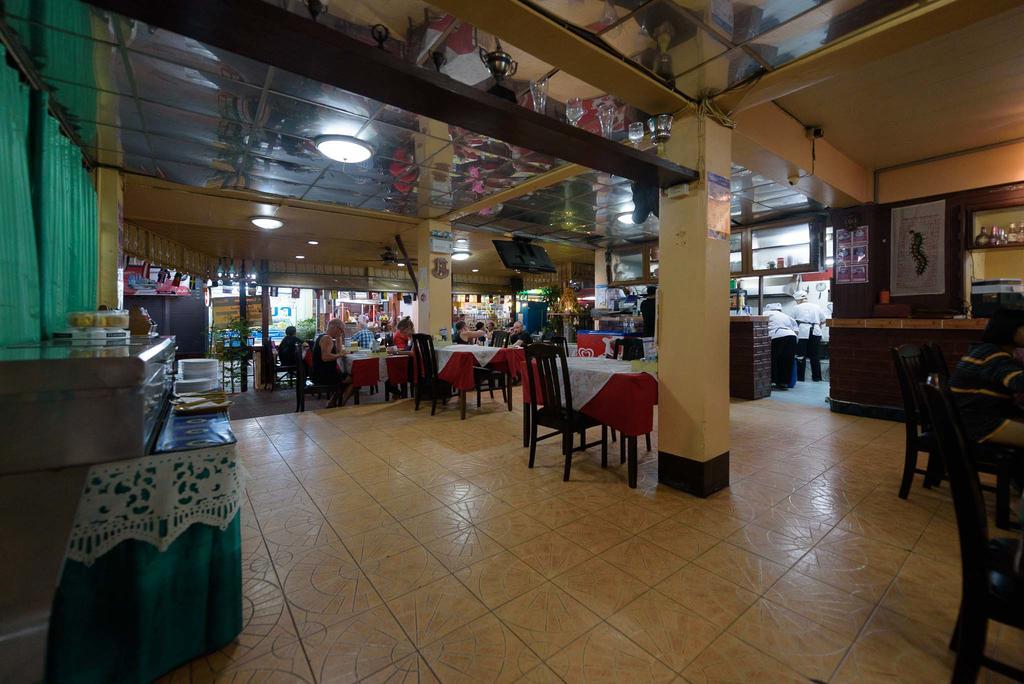 Dragon Boutique Apartment Pattaya Bagian luar foto